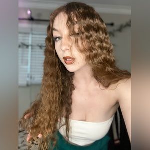 Meet your Posher, Desirae